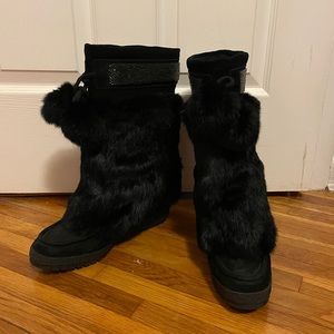 Coach Maryann Rabbit fur Pom Pom Wedge Boots 8